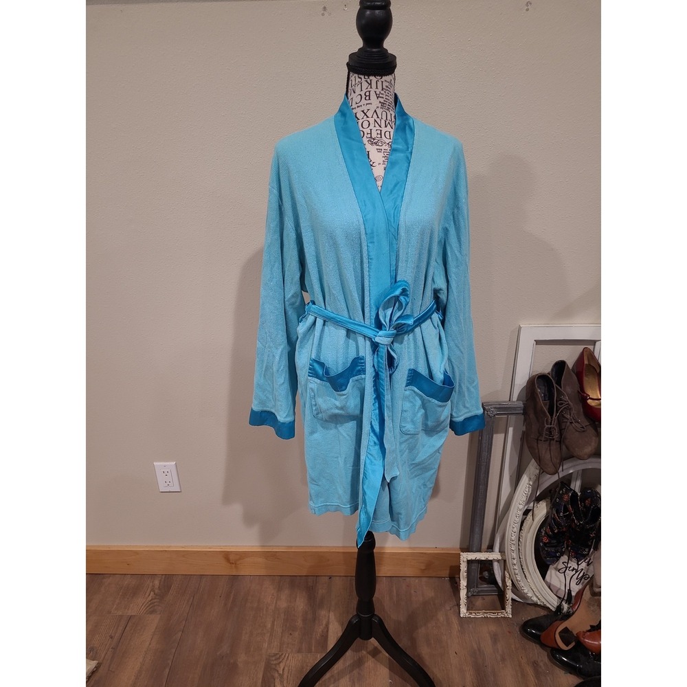 Victoria's Secret Turquoise beltedWrap Robe Women SZ M/L satin‎ trim intimates